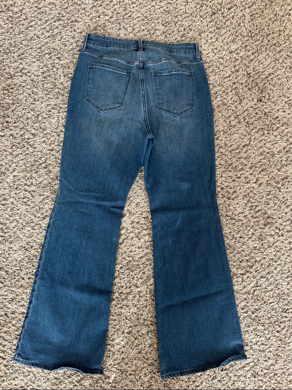 Old Navy Medium Blue Women's wow Flare Jeans - Picture 3 of 3
